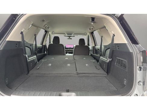 New 2026 Nissan Pathfinder SV AWD/4WD image 18
