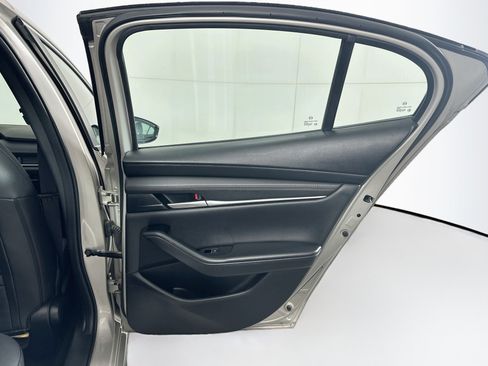 Used 2024 MAZDA MAZDA3 s FWD image 29