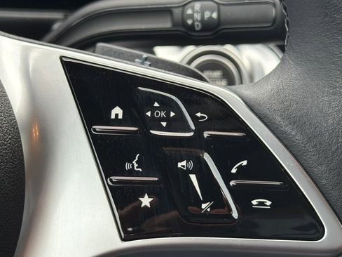 Certified 2024 Mercedes-Benz GLB 250 image 20