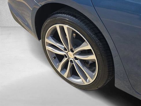 Used 2024 Chevrolet Malibu LT image 19