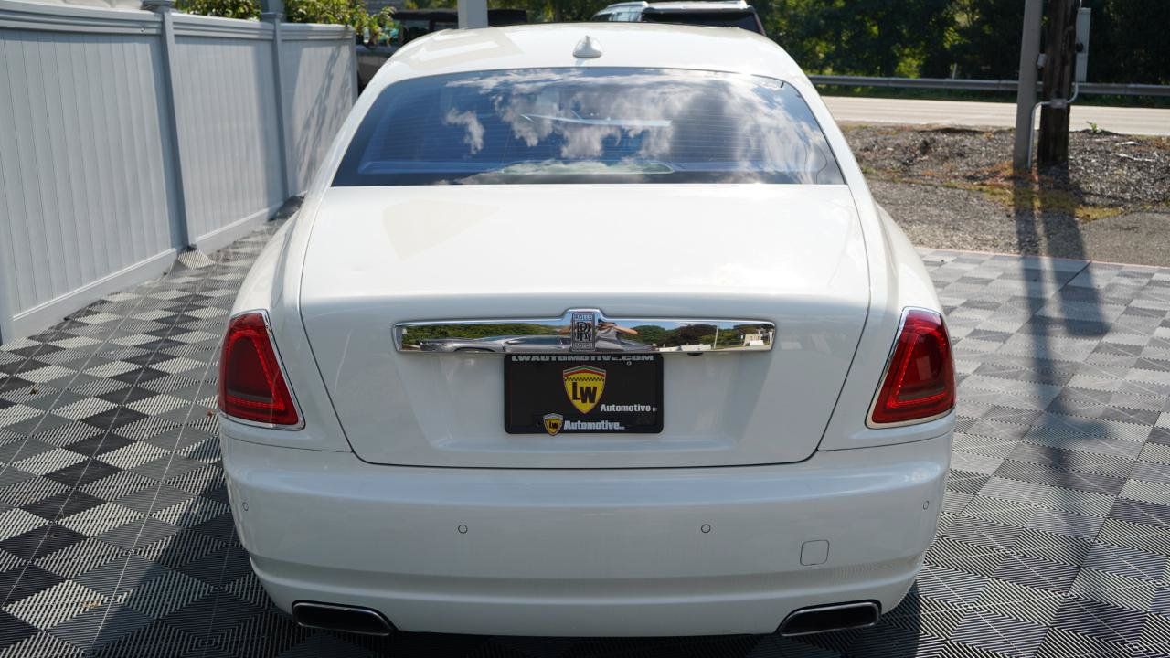 Used 2011 Rolls-Royce Ghost RWD image 8