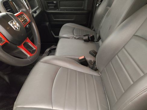 Used 2019 RAM 1500 Tradesman RWD image 17