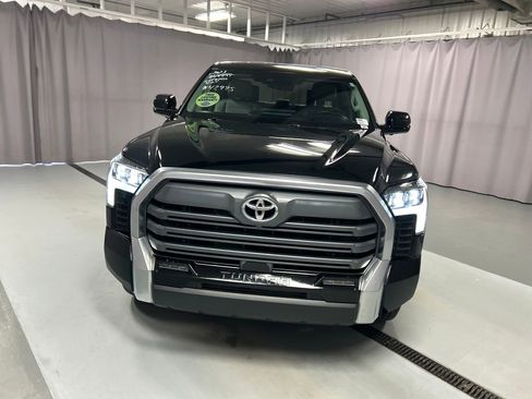 Used 2023 Toyota Tundra Limited image 2