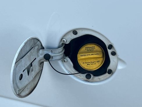 Used 2019 Chevrolet Express 3500 Extended w/ Driver Convenience Package image 15