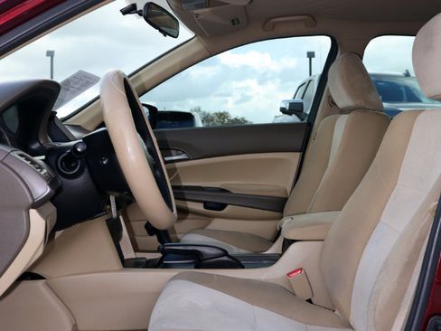 Used 2010 Honda Accord LX-P image 14