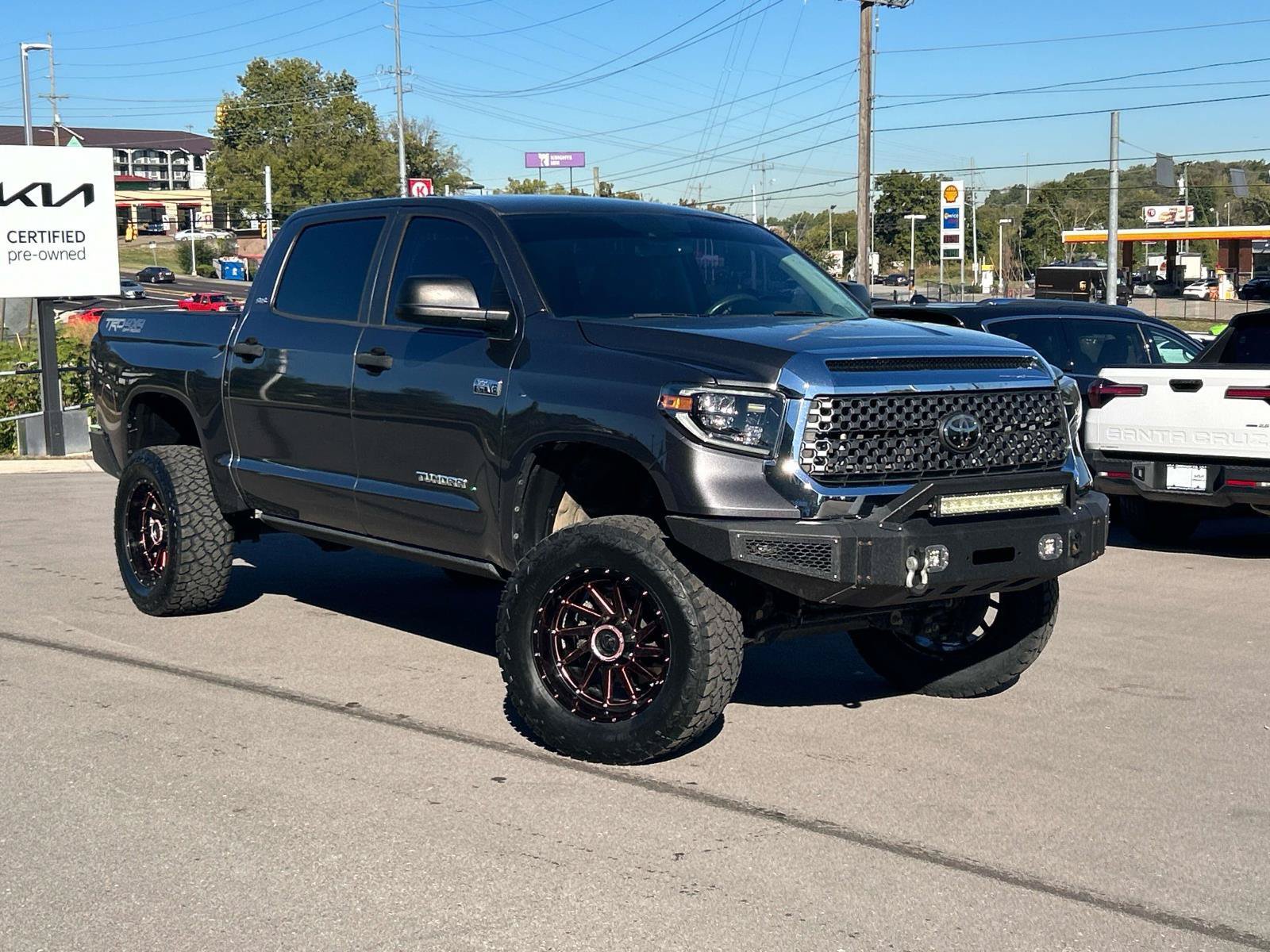 Used 2020 Toyota Tundra SR5 w/ TRD Off-Road Package AWD/4WD image 1