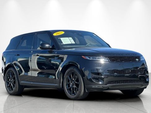 Used 2025 Land Rover Range Rover Sport SE image 8