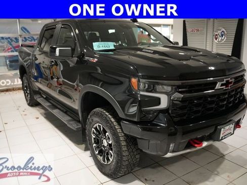 Used 2024 Chevrolet Silverado 1500 ZR2 image 1