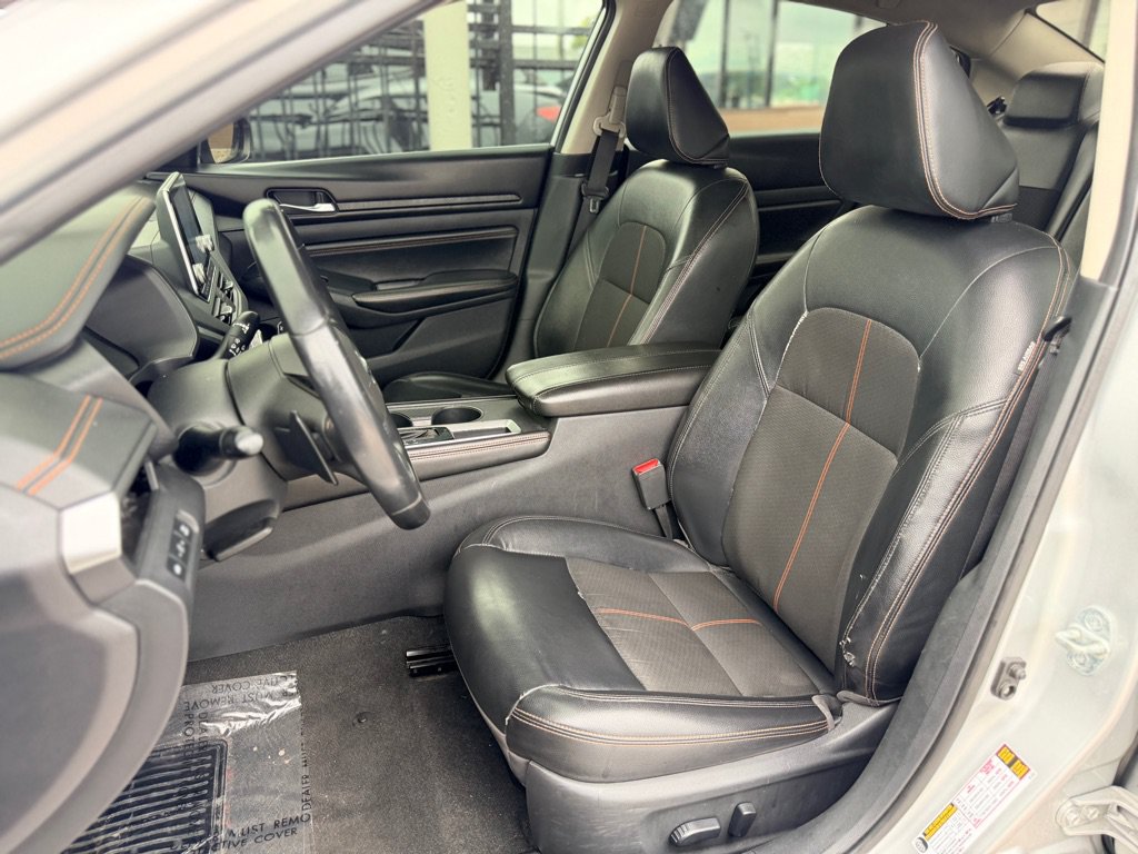 Used 2020 Nissan Altima 2.5 SR FWD image 14