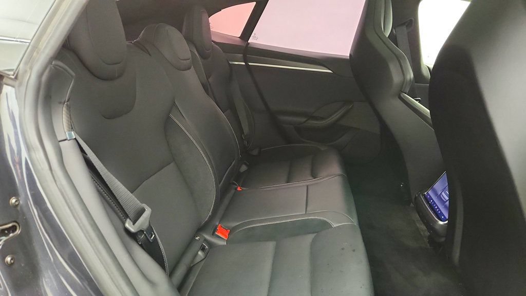Used 2024 Tesla Model S Plaid AWD/4WD image 23