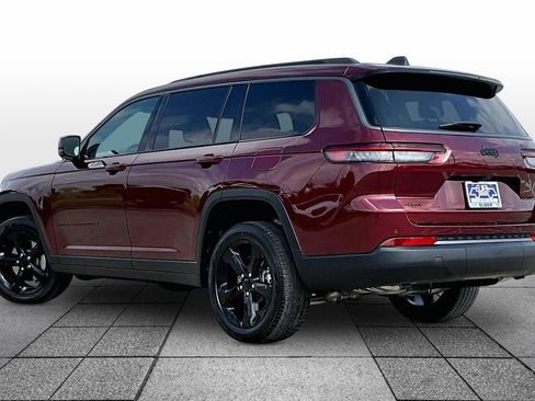 New 2026 Jeep Grand Cherokee L Limited w/ Limited Altitude Package AWD/4WD image 3