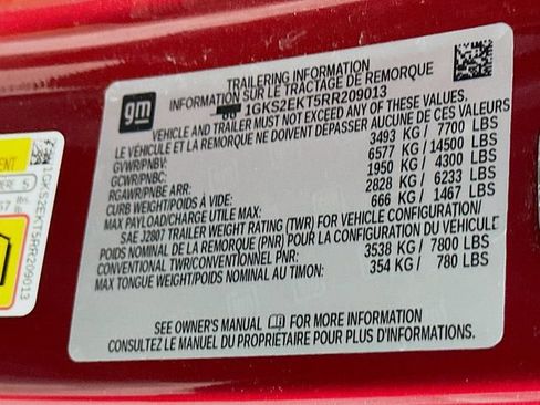 Certified 2024 GMC Yukon Denali Ultimate AWD/4WD image 40