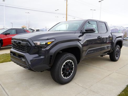 New 2026 Toyota Tacoma TRD Off-Road image 7