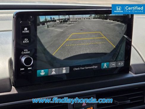 Certified 2025 Honda Pilot Touring image 32