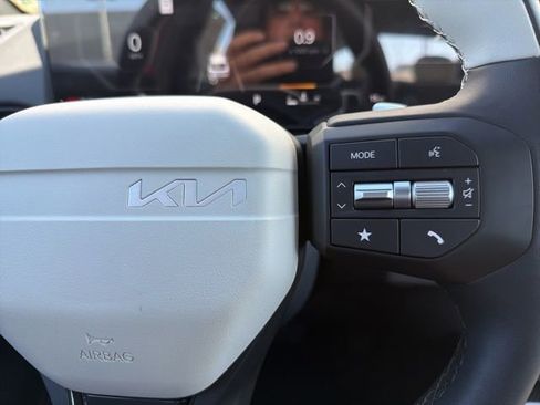 New 2026 Kia K4 EX w/ GT-Line Premium Package FWD image 23
