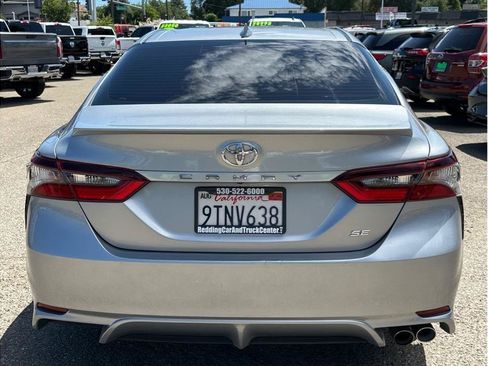 Used 2021 Toyota Camry SE w/ Convenience Package FWD image 6
