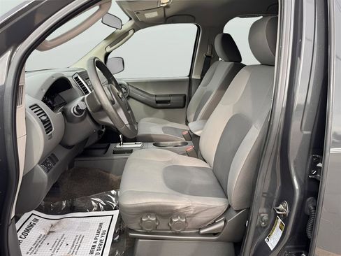 Used 2012 Nissan Xterra S w/ Value Package image 15