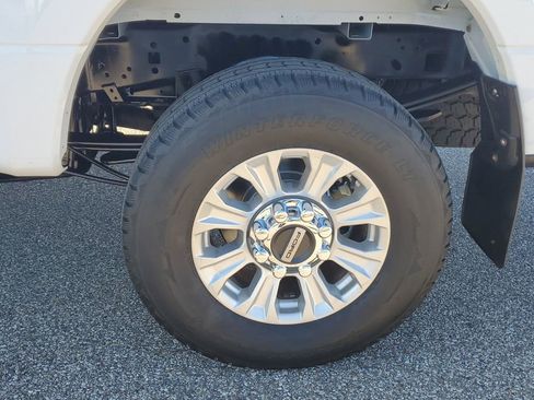 Used 2021 Ford F250 XL w/ STX Appearance Package image 5