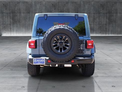 Used 2025 Jeep Wrangler Unlimited Rubicon 392 AWD/4WD image 4