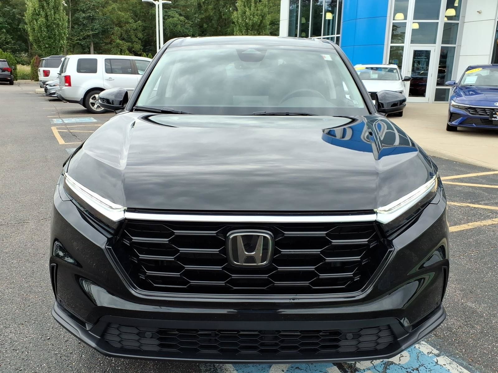 Certified 2024 Honda CR-V EX-L image 2
