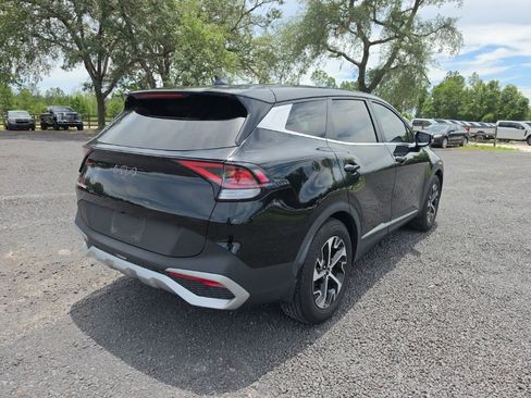 Used 2023 Kia Sportage EX FWD image 4