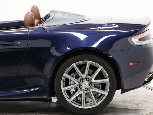 Used 2014 Aston Martin V8 Vantage Roadster image 8