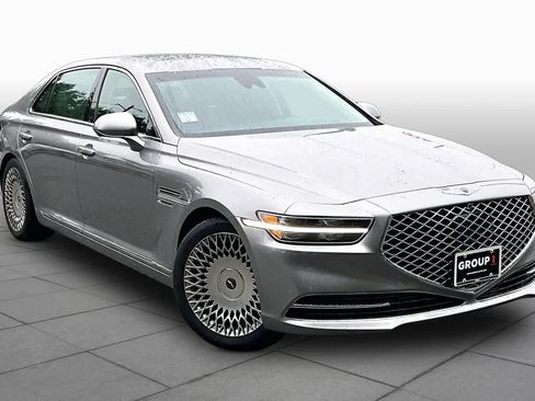 Used 2021 Genesis G90 3.3T Premium AWD/4WD image 3