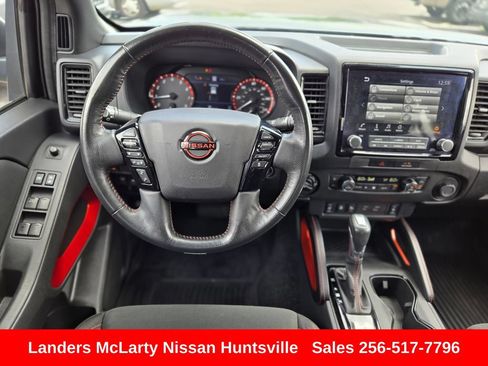 Used 2023 Nissan Frontier PRO-4X w/ Pro Convenience Package AWD/4WD image 15
