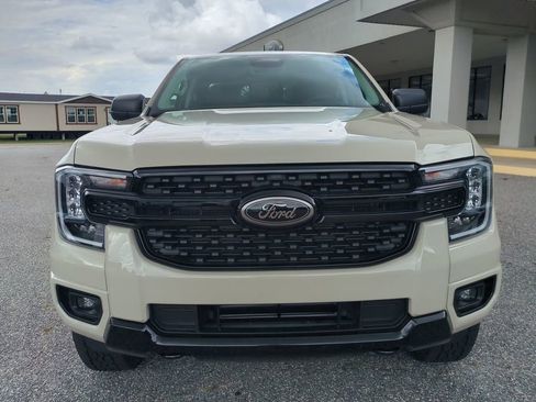 New 2025 Ford Ranger XLT w/ FX4 Off-Road Package image 9