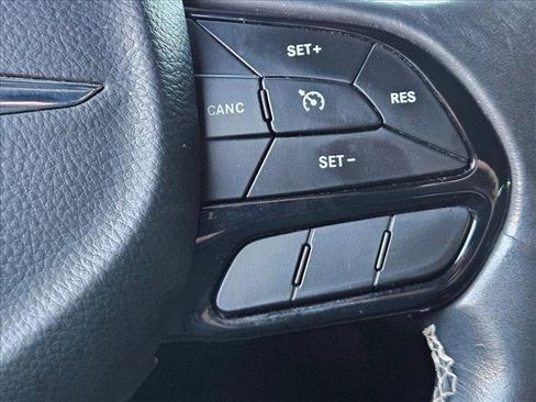 Used 2021 Chrysler 300 S image 16