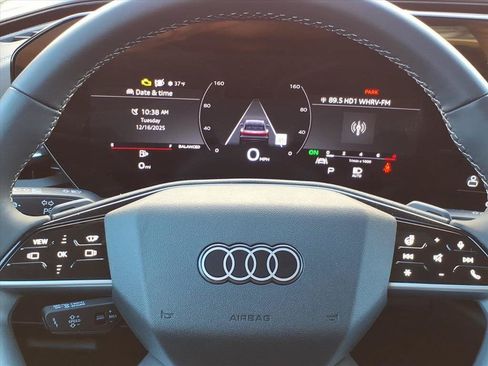 Used 2025 Audi Q5 Premium Plus AWD/4WD image 14