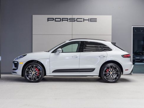New 2026 Porsche Macan S image 2