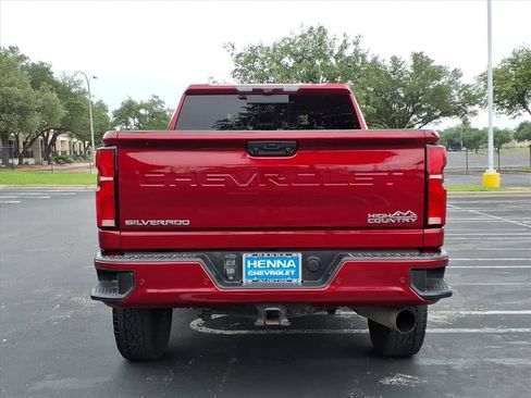 Used 2024 Chevrolet Silverado 2500 High Country w/ Technology Package AWD/4WD image 7