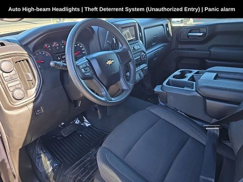 Used 2023 Chevrolet Silverado 1500 Custom image 9