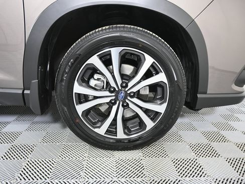 Used 2023 Subaru Forester Limited image 11