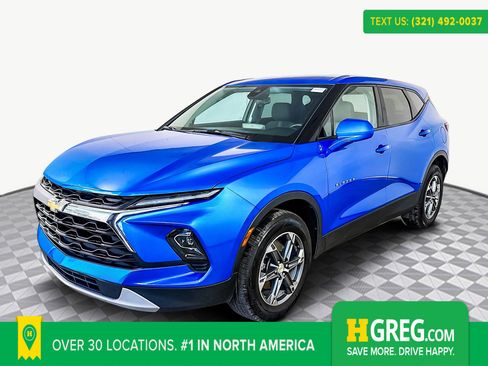 Used 2024 Chevrolet Blazer LT image 1