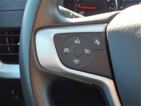 Used 2024 GMC Terrain SLE image 15