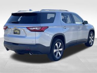 Used 2018 Chevrolet Traverse LT video 3