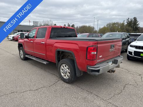 Used 2015 GMC Sierra 2500 SLT w/ Duramax Plus Package AWD/4WD image 6