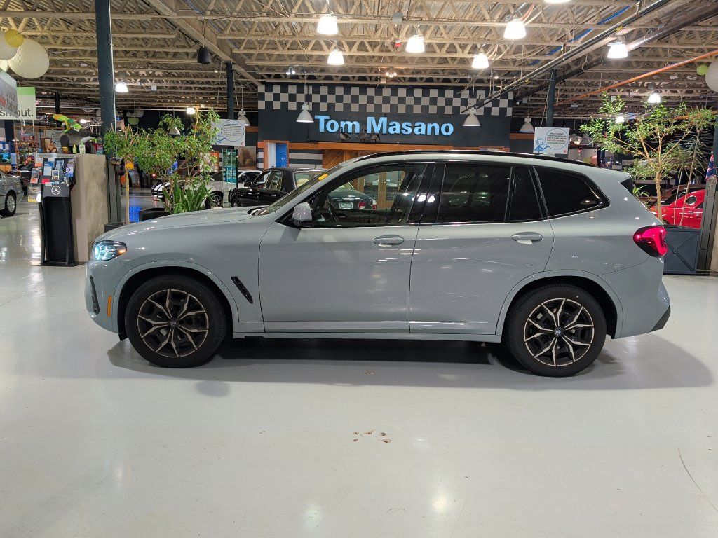 Certified 2024 BMW X3 xDrive30i w/ M Sport Package AWD/4WD image 13