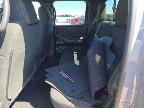 Used 2025 Nissan Frontier PRO-4X w/ Interior Protection Package AWD/4WD image 9