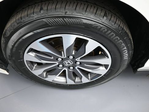 Certified 2024 Honda Odyssey EX-L image 14