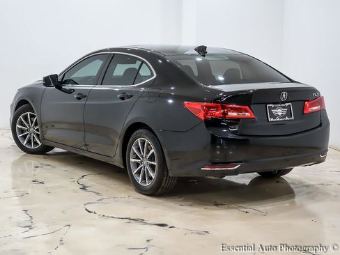 Used 2019 Acura TLX FWD image 10