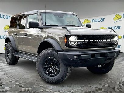 New 2025 Ford Bronco Outer Banks w/ Sasquatch Package