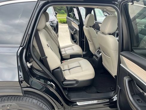 Used 2024 MAZDA CX-90 Plug-In Hybrid w/ Premium Pkg AWD/4WD image 17