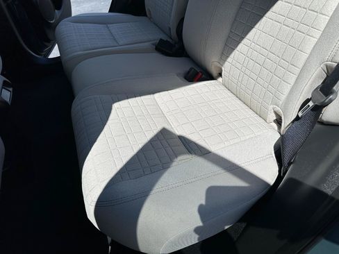 Used 2024 Honda HR-V LX image 27