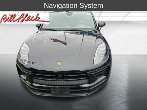 Used 2023 Porsche Macan S AWD/4WD image 3
