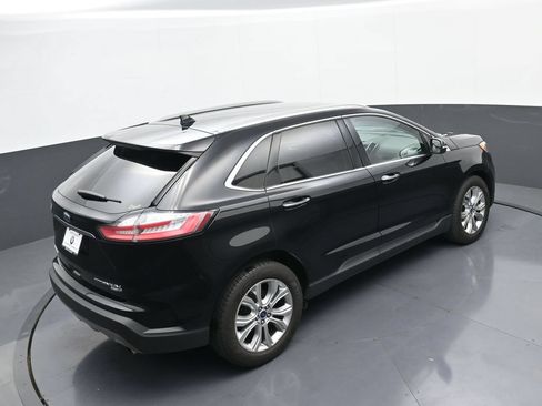 Used 2019 Ford Edge Titanium w/ Cold Weather Package AWD/4WD image 34