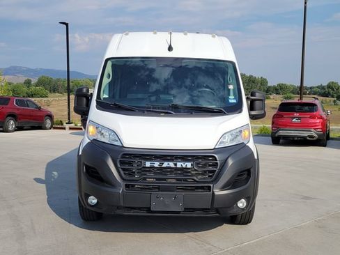 Used 2025 RAM ProMaster 3500 w/ Convenience Group FWD image 5