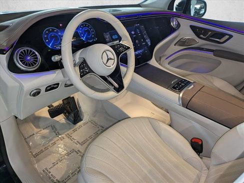 Certified 2023 Mercedes-Benz EQS 580 4MATIC SUV image 10